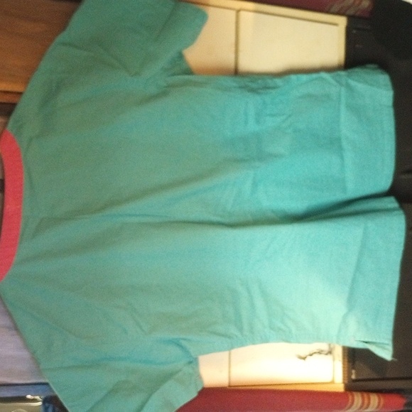 Med Couture pant scrubs and 3 scrub tops size small - Picture 4 of 16